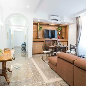 Apartment Peter's Dream, Rome